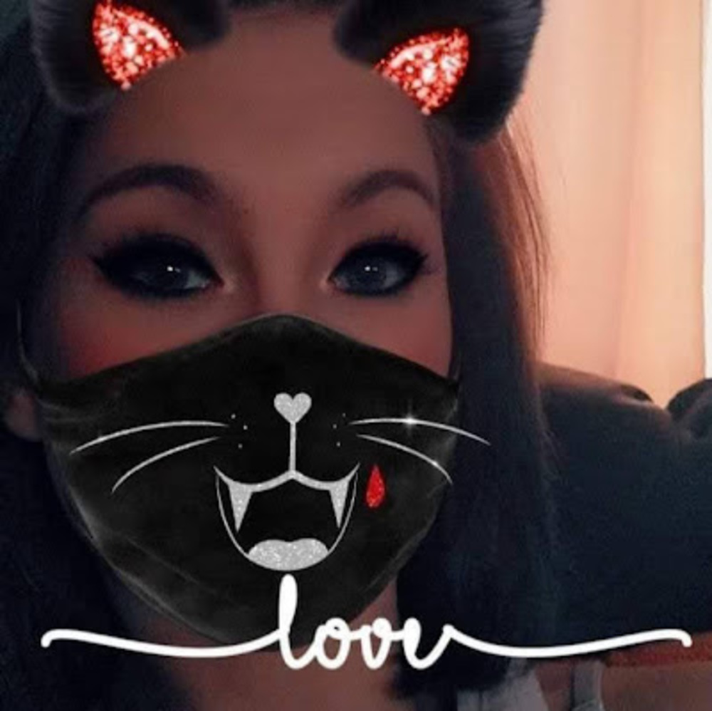 Meet your Posher, Erica